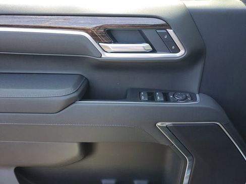 New 2026 GMC Sierra 1500 Elevation image 18