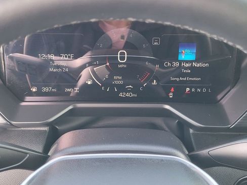 New 2025 GMC Acadia Elevation w/ Elevation Premium Package AWD/4WD image 12