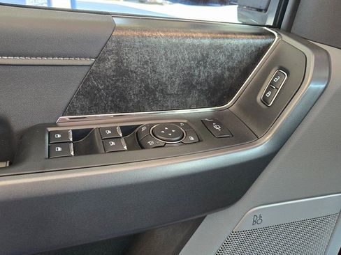 New 2026 Ford F250 XLT w/ XLT Premium Package image 10