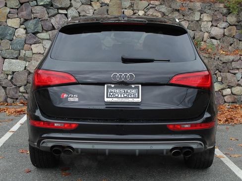 Used 2015 Audi SQ5 Prestige w/ Prestige Package image 8