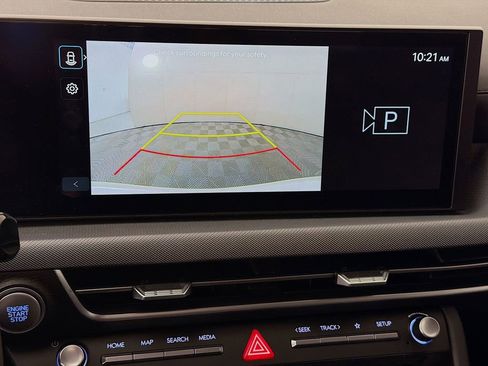 Used 2025 Hyundai Sonata SE image 17