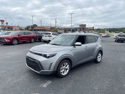 Used 2023 Kia Soul LX w/ Option Group 015