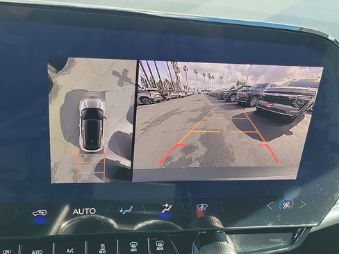 Used 2026 Chevrolet Blazer EV LT image 10