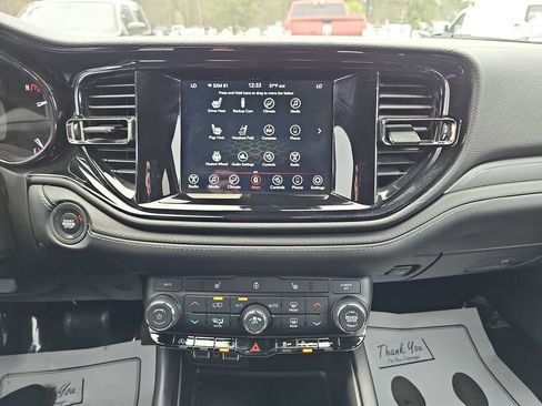 Used 2022 Dodge Durango GT image 25