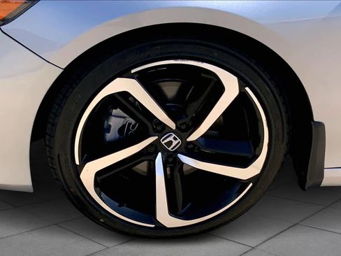 Used 2022 Honda Accord Sport image 10