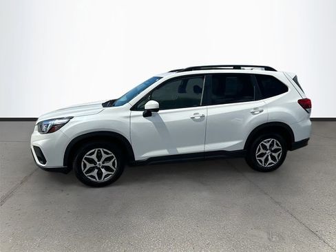 Used 2020 Subaru Forester Premium w/ Popular Package #1 AWD/4WD image 4