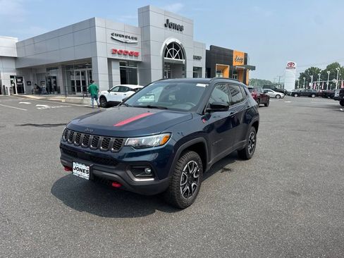 New 2026 Jeep Compass Trailhawk AWD/4WD image 1