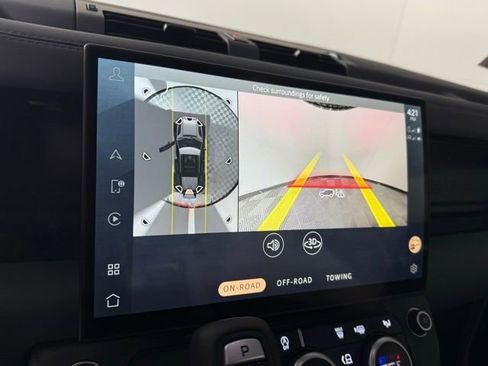 New 2026 Land Rover Defender 110 X-Dynamic SE AWD/4WD image 21