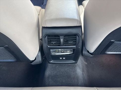Used 2022 BMW 430i Coupe w/ Premium Package RWD image 25