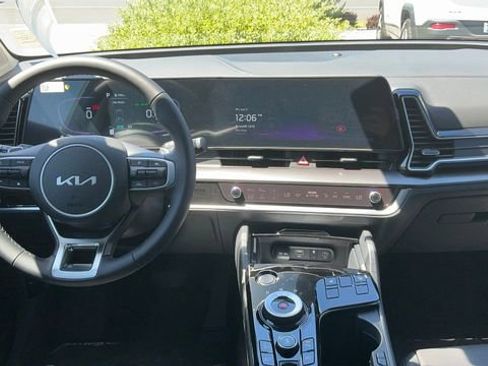 Certified 2025 Kia Sportage EX AWD/4WD image 23