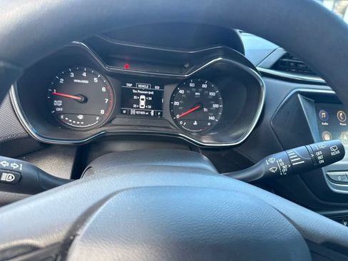 Used 2022 Chevrolet TrailBlazer LT w/ LPO, Blackout Package AWD/4WD image 20