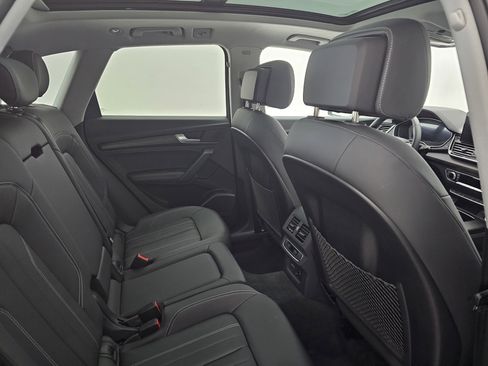 Used 2024 Audi Q5 2.0T Premium Plus w/ Premium Plus Package image 26