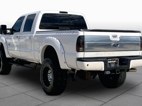 Used 2015 Ford F250 Platinum w/ FX4 Off-Road Package AWD/4WD image 11
