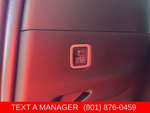 New 2026 Jeep Grand Wagoneer L 4WD w/ Premium Group I image 12