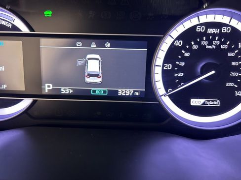 Used 2022 Kia Niro LXS image 17