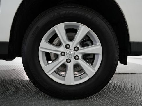 Used 2013 Toyota Highlander SE image 61