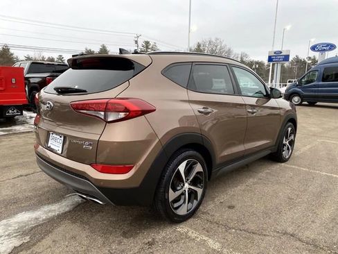 Used 2016 Hyundai Tucson Limited w/ Option Group 03 image 3