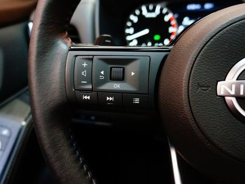 Certified 2023 Nissan Rogue SL AWD/4WD image 39