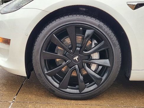 Used 2020 Tesla Model 3 Long Range image 8