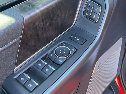 Used 2026 Ford F350 Lariat w/ Snow Plow Prep Package image 18