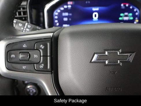 Used 2025 Chevrolet Silverado 2500 LTZ w/ LTZ Plus Package AWD/4WD image 8