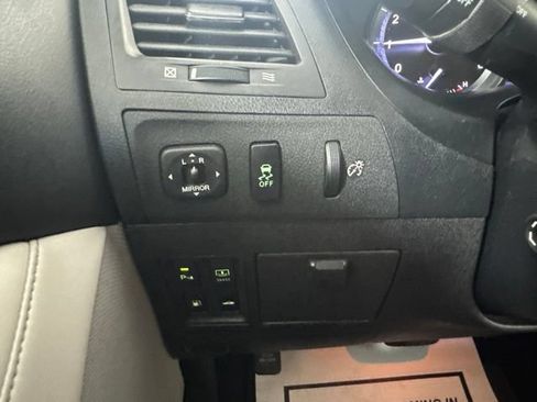 Used 2012 Lexus ES 350 FWD image 18