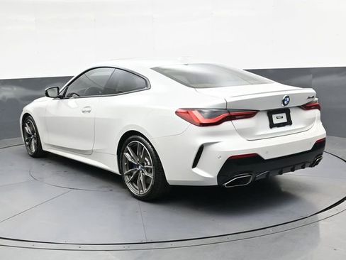 Used 2022 BMW M440i Coupe w/ Premium Package image 5