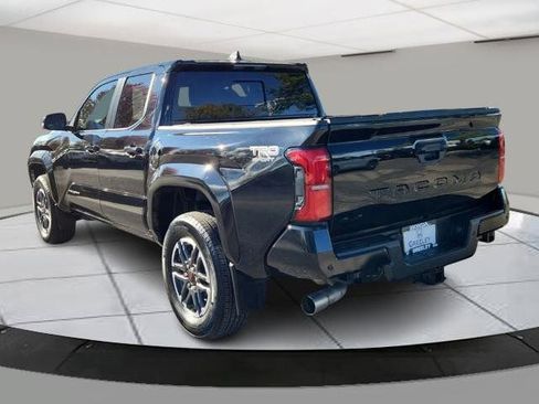 Used 2024 Toyota Tacoma TRD Sport image 3