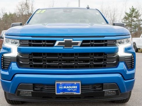 Used 2022 Chevrolet Silverado 1500 RST AWD/4WD image 3