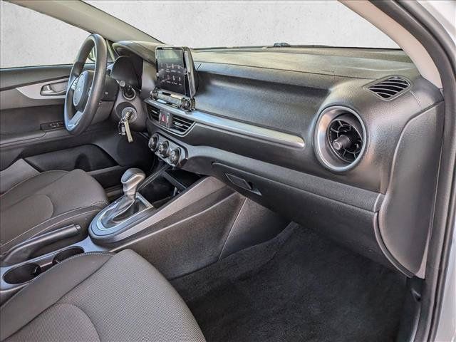 Used 2024 Kia Forte LXS FWD image 19