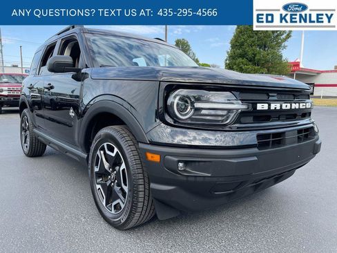 Used 2023 Ford Bronco Sport Outer Banks w/ Tech Package AWD/4WD image 22