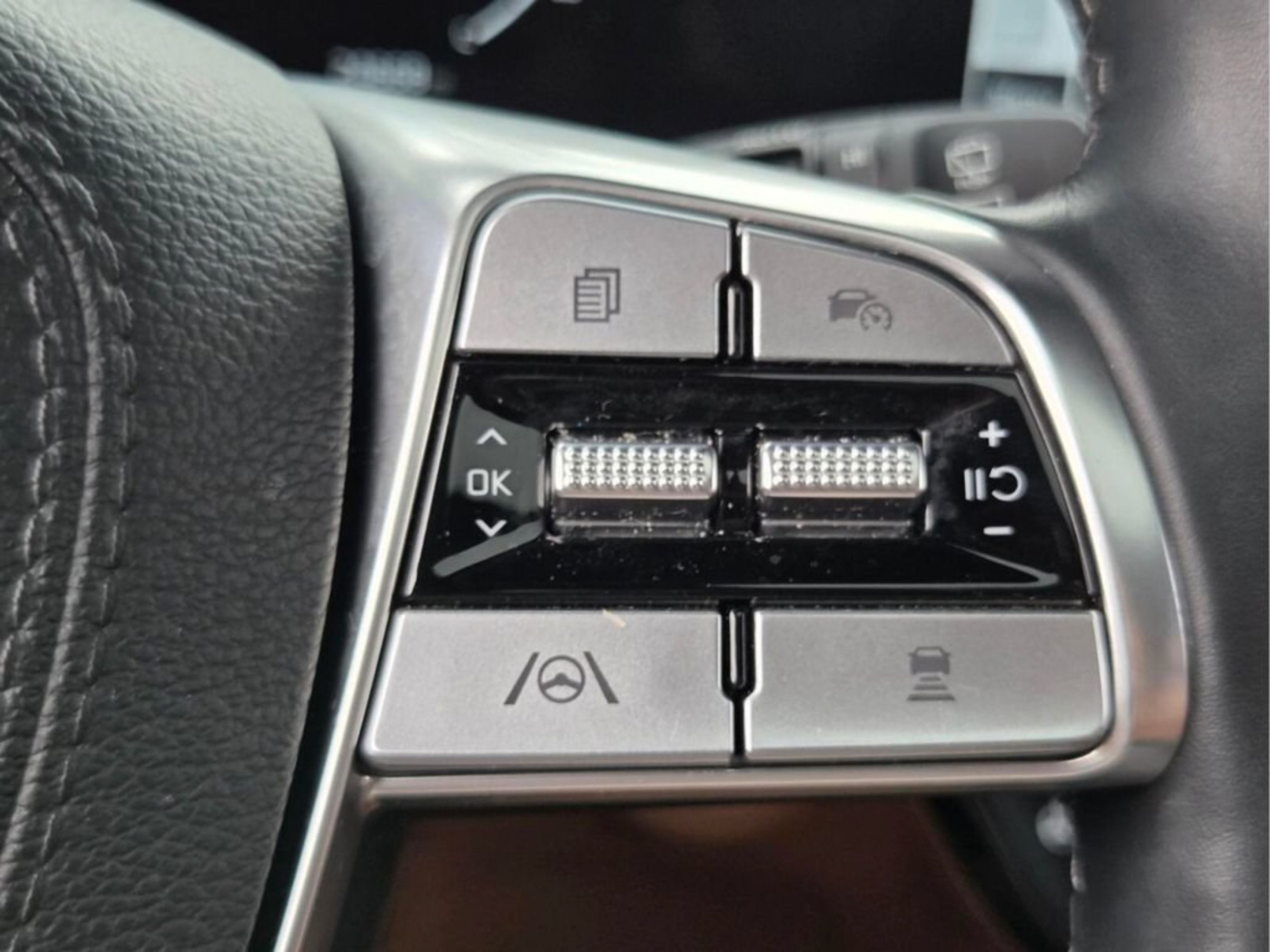 Used 2025 Kia Telluride SX Prestige X-Line AWD/4WD image 29