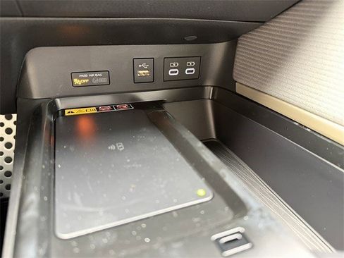 New 2026 Toyota Camry SE image 19