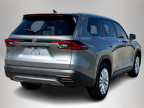 New 2025 Toyota Grand Highlander AWD image 12
