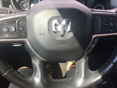 Used 2020 RAM 1500 Big Horn AWD/4WD image 18