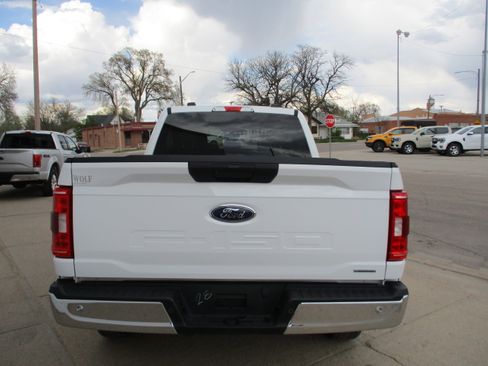 Used 2022 Ford F150 XLT image 6