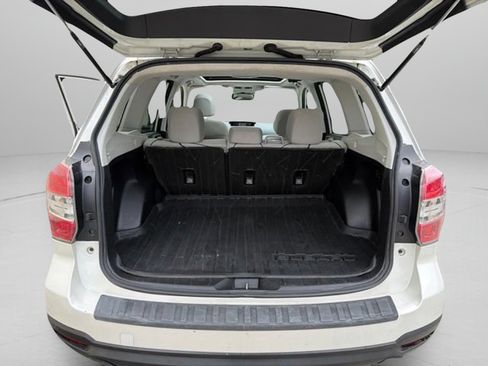 Used 2015 Subaru Forester 2.5i Premium AWD/4WD image 13