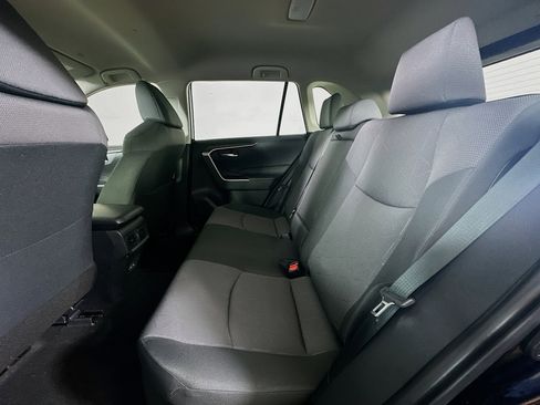 Used 2025 Toyota RAV4 XLE image 26