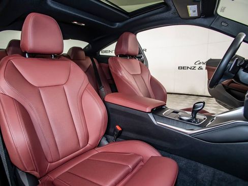 Used 2023 BMW 430i Coupe w/ M Sport Package image 19