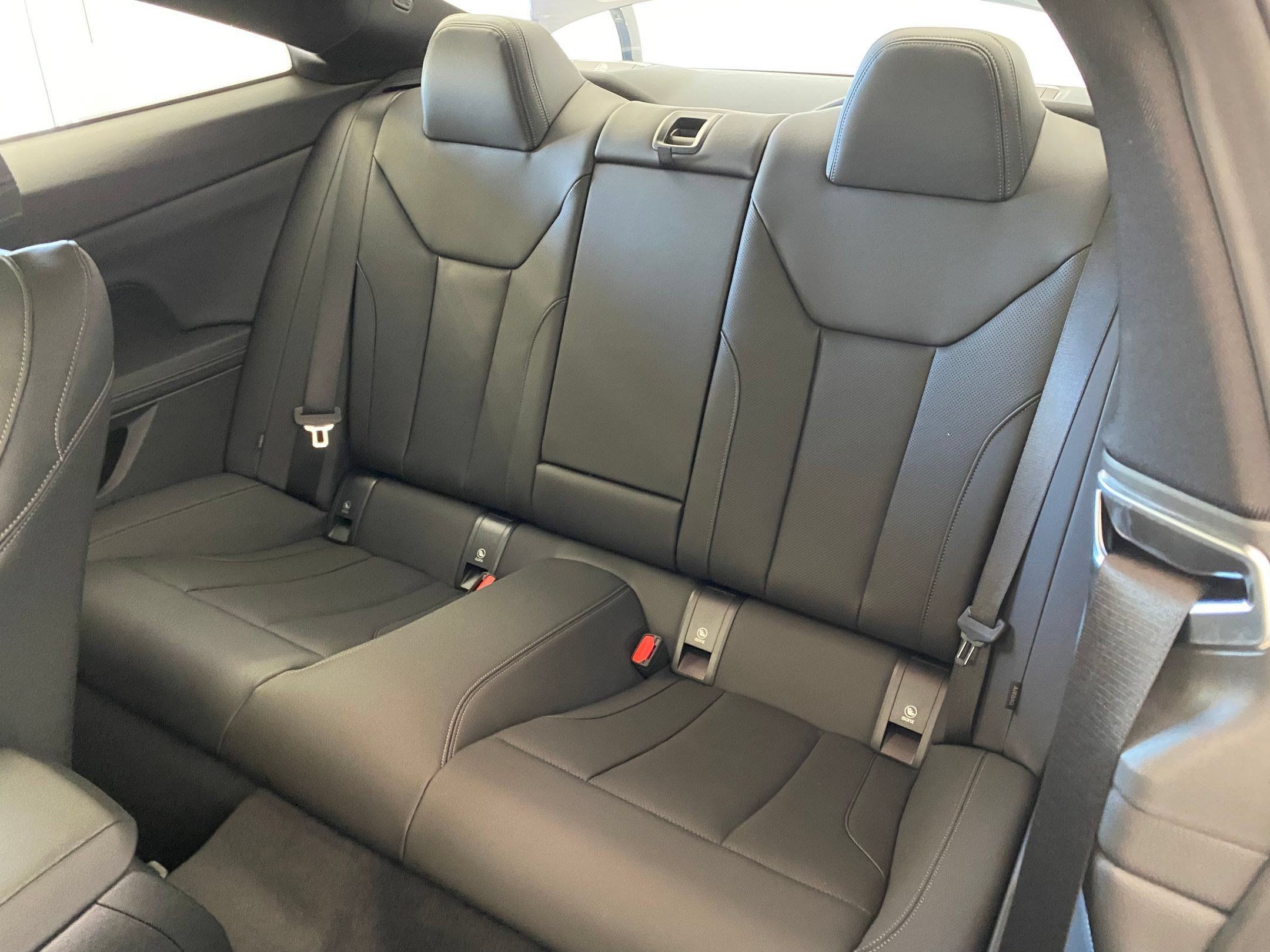 Used 2026 BMW 430i xDrive Coupe w/ M Sport Package AWD/4WD image 24
