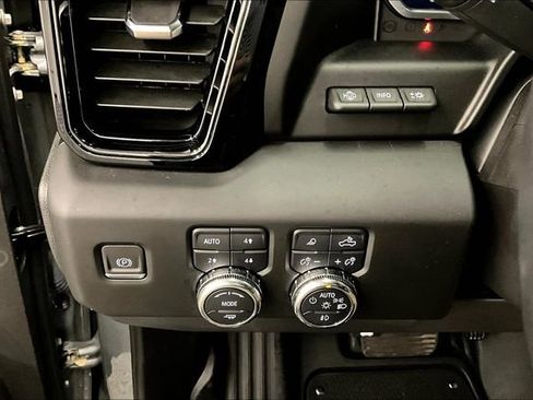 Used 2024 GMC Sierra 1500 AT4X AWD/4WD image 41