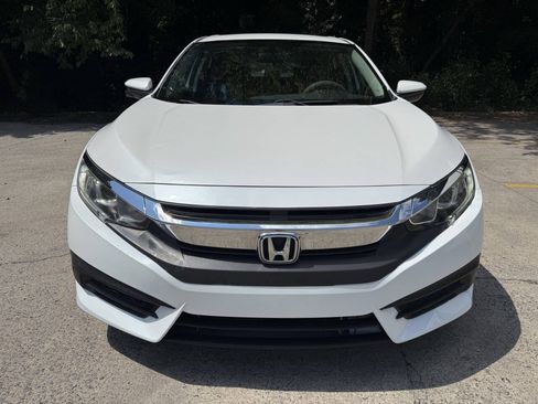 Used 2016 Honda Civic EX image 9