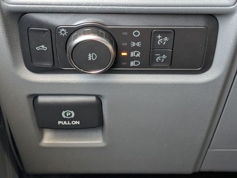 Used 2022 Ford F150 XLT w/ Equipment Group 301A Mid AWD/4WD image 22