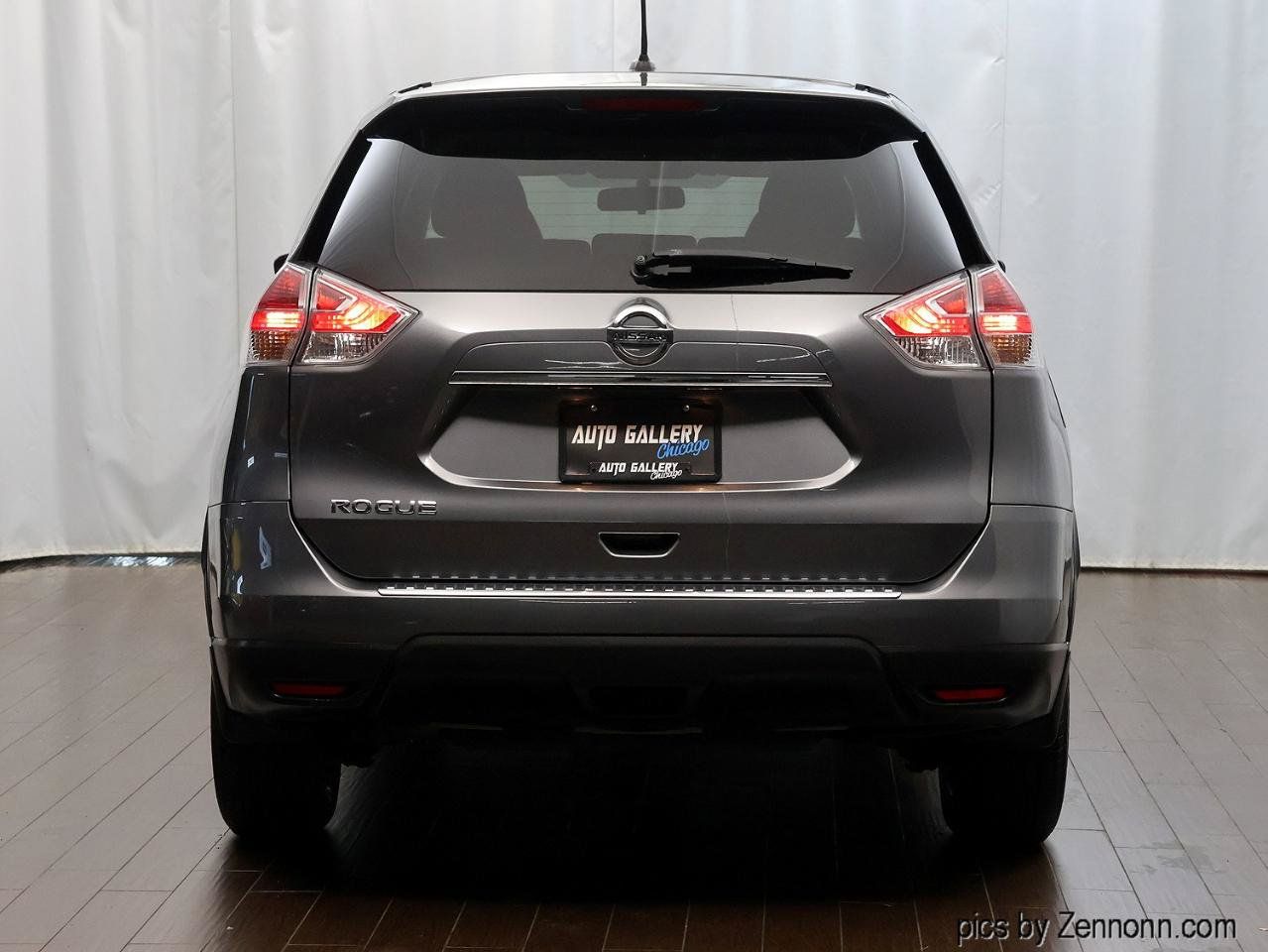 Used 2016 Nissan Rogue S FWD image 8