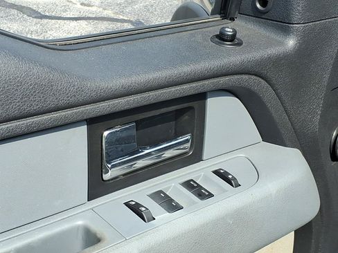 Used 2013 Ford F150 XLT w/ Luxury Equipment Group AWD/4WD image 20