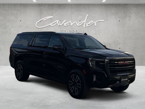 Used 2023 GMC Yukon XL AT4 w/ AT4 Premium Package image 2