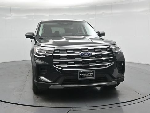 New 2026 Ford Explorer Active RWD image 51