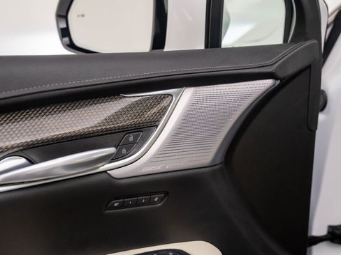 Certified 2022 Cadillac XT5 Sportv image 19