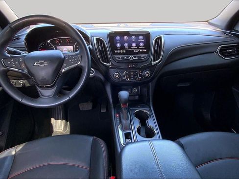 Certified 2023 Chevrolet Equinox RS w/ RS Leather Package AWD/4WD image 15