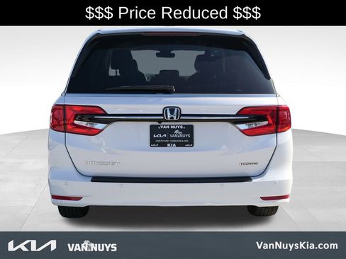 Used 2024 Honda Odyssey Touring image 5